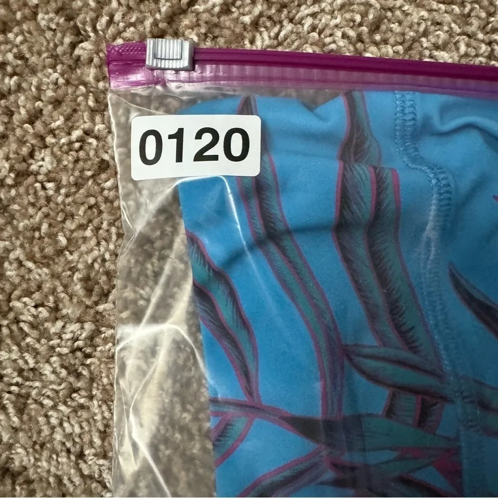 Athleta Women’s Gray‎ Cargo Jogger Pants Size Small - Picture 9 of 9